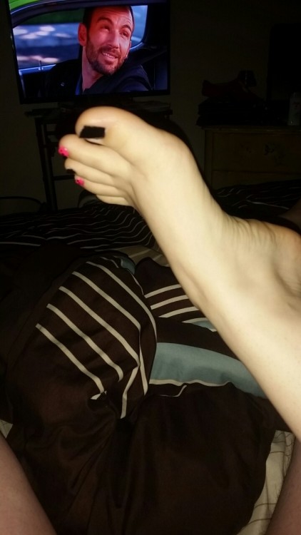 wifesbody: Wifes sexy feet after I painted them I got horny her feet are so sexy and soft