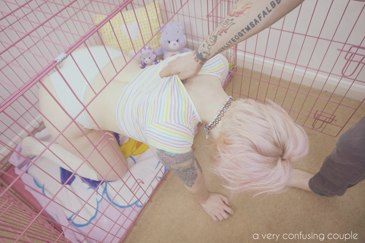 averyconfusingcouple:  Stop trying to escape. I know you don’t like it but it has