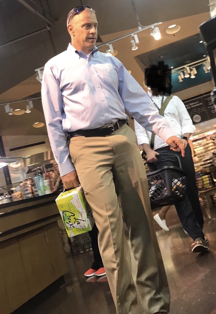 Sin Título On Tumblr Dad Bulge In Public