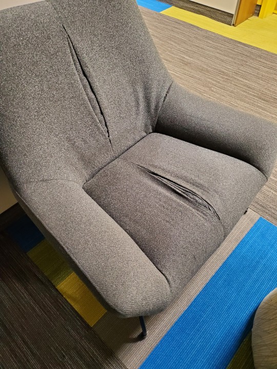 Sex reggiemess:Why does this chair have a vagina pictures