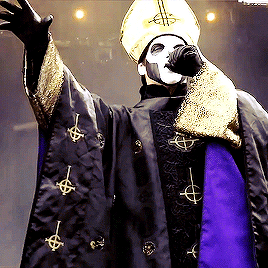 Endless Ghifs 29/? Source Year Zero Con Papa Emeritus Il Terzo