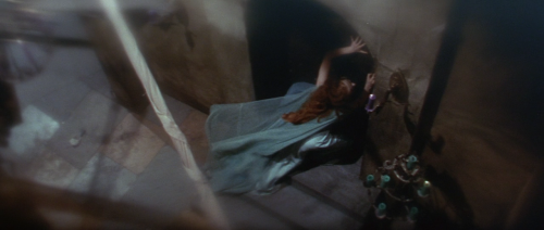 sinnerzinthehandsofanangrygod: The Tomb of Ligeia (1964, Roger Corman)Rowena dreams of the bleeding 