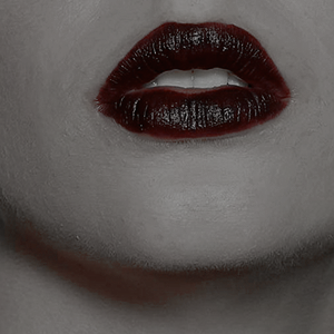 ilsirius:  MYTHOLOGY MOODBOARDS:   nyx. starlit ichor bleeds to moondust, igniting the obsidian sky with her sanguine: her life’s blood. she finds comfort in the solace of darkness, she treads with regal beauty across night’s sky. she belongs to