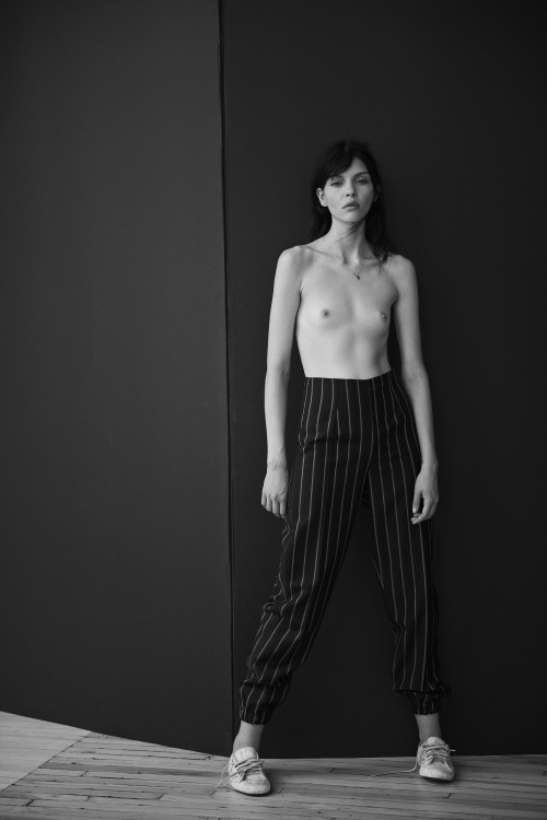 fashionfaves:  Kate Bogucharskaia