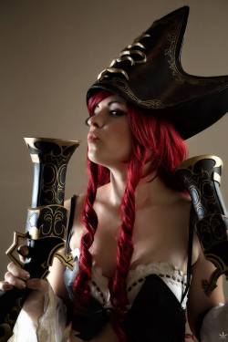 vensinator:  Miss Fortune costume by me!