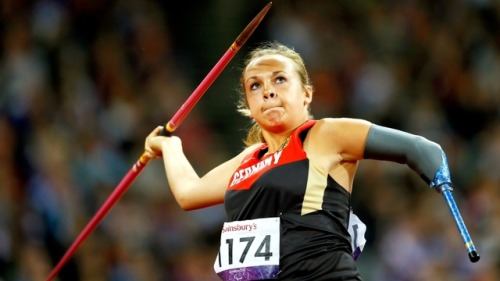 Paralympic throwing sport athletes