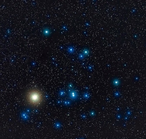 the-wolf-and-moon:Hyades Star Cluster