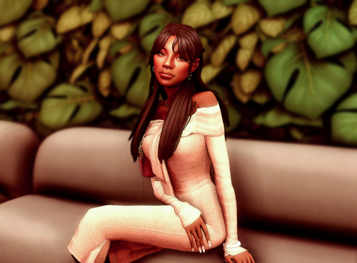 Sitting Pretty On My Night Out