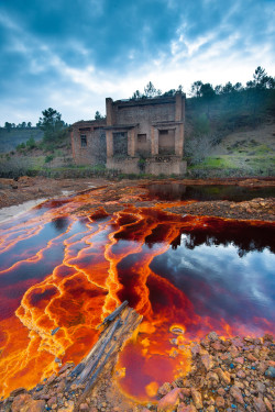 travelingcolors:  Río Tinto, Huelva | Spain (by Fran Ojeda)