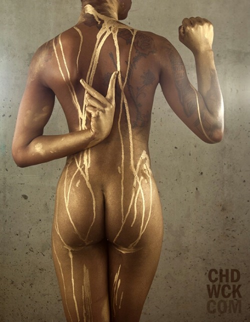 kenyetta-j-samuel:  Gold Paint Series With The Talented Chadwick! Love Him He Is Awesome.  #SupportBreastCancerAwarness