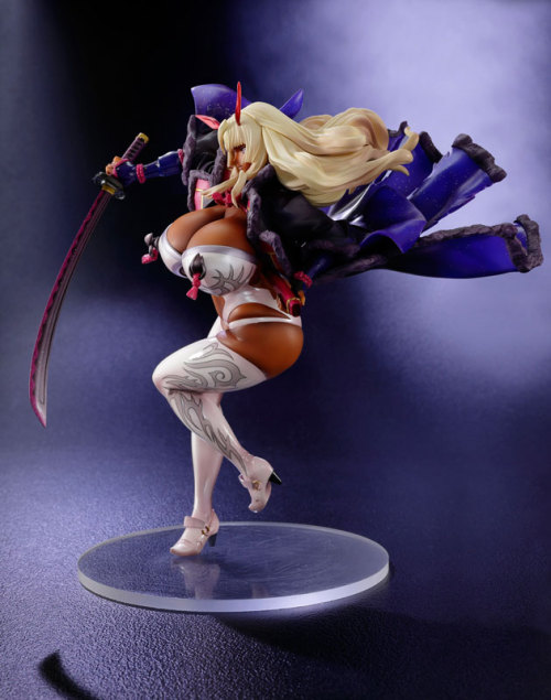 speedyssketchbook:  thirdeyelotus:  Ito Ittosai [Sengoku Bushouki Muramasa] from Vertex  Yo, where can I get this? >: O(a reminder to myself that it’d be pretty awesome to make a figure of my characters…)  < |D’‘‘‘