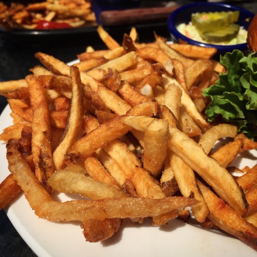 Ike&rsquo;s. MPLS