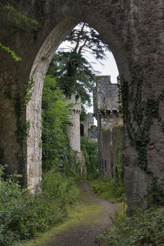 myinnerlandscape:  Castle Gwrych in North Wales 