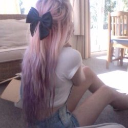 areweevenalive:  ☯ †Dramatic Pale and kawaii Blog † ☯ 