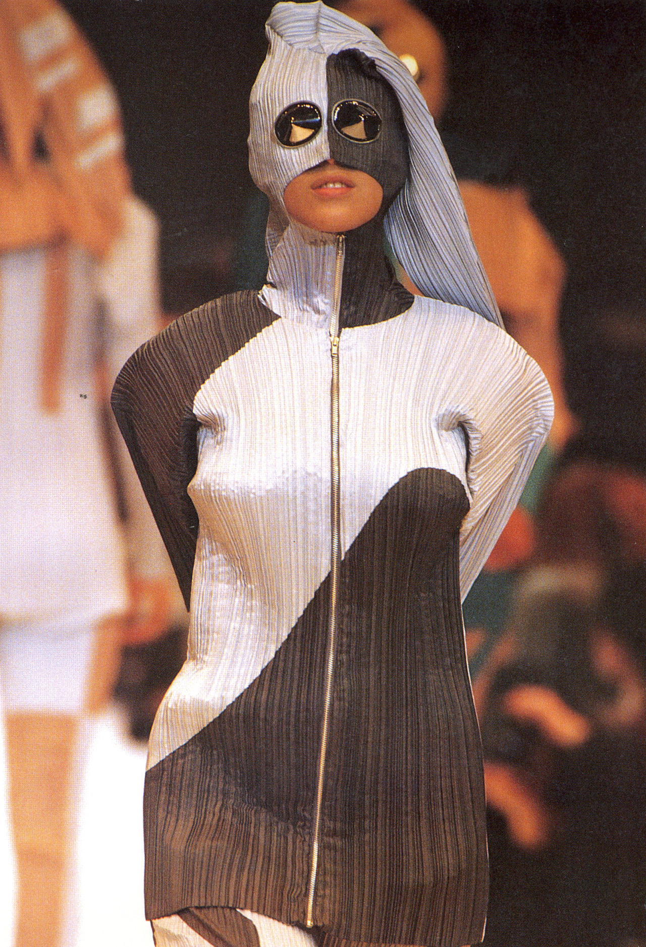 image therapy — Issey Miyake spring/summer 1990