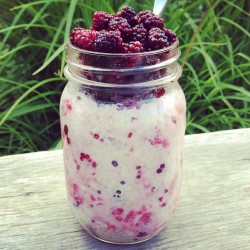 eat-to-thrive:  Overnight oats &amp; chia seeds in a jar for breakfast today. Super quick, easy, nutrient dense, and majorly delicious! Oats, chia seeds, coconut yogurt, almond milk, raspberries, blackberries. #EatToThrive 