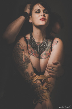 fotoarcade:Model: Erin AlkalineMarch 2015