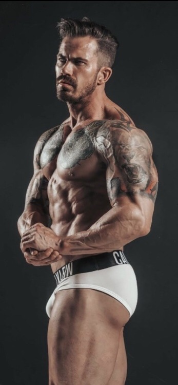 adonisbeef:stefanocici:AdonisBeef  adult photos