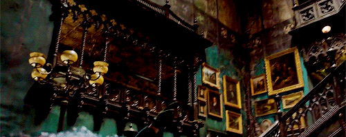 cine-apropos:What do you think? Does it look the part? (x)