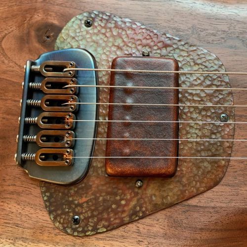 M-tone Eclipse. Details. #handmade #handmadeguitar #hammeredcopper #mtoneguitars #leather #customgui