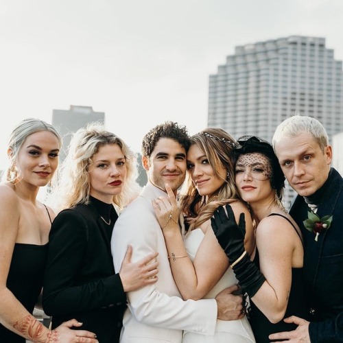darrencrissarmy: lulureneeb ‍♀️‍♀️‍‍ @katieedwardsphoto #crissmyglitz