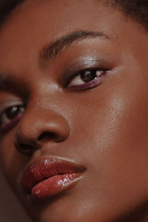 pocmodels:Zuri Tibby photographed by Tom Newton