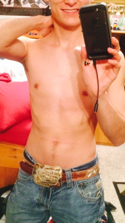 Got me a new rhinestone belt for my buckle and some jeans