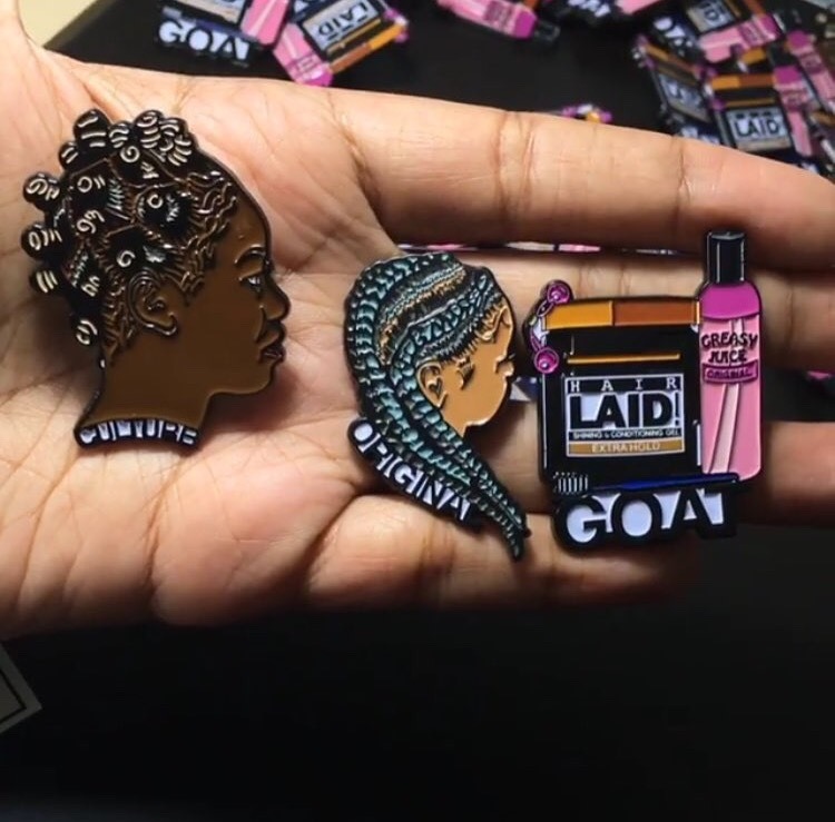 black-exchange: Coloring Pins  www.coloringpins.com // IG: coloringpins  ✨ Adding