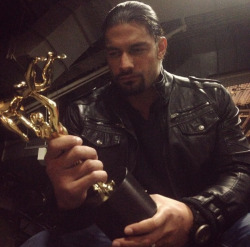 missmoxxley:  Superstar Of The Year - ROMAN REIGNS !!!!!!!!!!!!