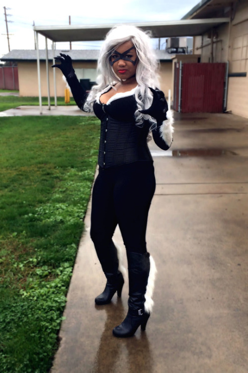 cosplayingwhileblack:  XCharacter: Black CatSeries: Marvel Comics