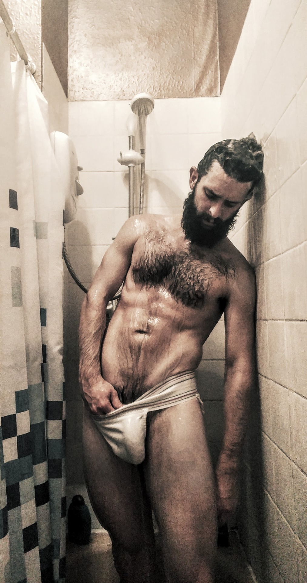 manbunofscience:  Jockstrap