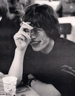 amused-itself-to-death:  mick. 