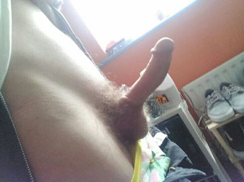 Hella Nudes