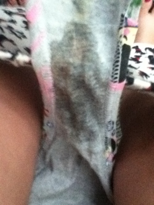 hornyfeels:  im gonna be naughty today 