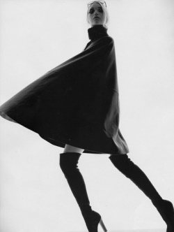 runwaydoll:  Gemma Ward by Nick Knight for Vogue UK 