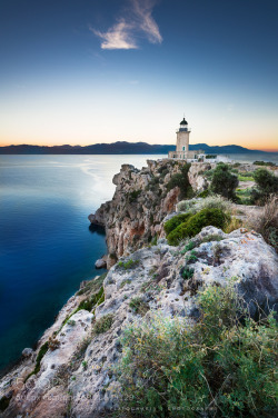 connor-burrows:  The Lighthouse by skorpios