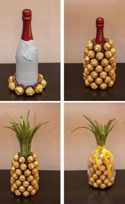 bobbbayyy:  blueberryfordinner:  sixpenceee:  Wine and chocolate pineapplePosted by iBleeedorange  it’s my birthday in 10days and I’d appreciate this  Okay but this is the perfect gift for me