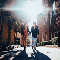 the-2nd-star-to-the-right:  now-this-is-living:  laurenmarek:  Y’all, @nowthisisliving and @cammiescott are ❤️.  Best photographer ^  Girl, you know how to work a damn camera 😍made us look too dang cool!