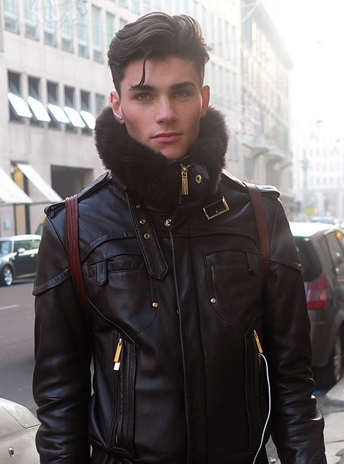 pulchhritude: hottest guys (x)