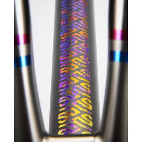 youcantbuyland: :: #splatterano seat tube & chain stay peepshow ::