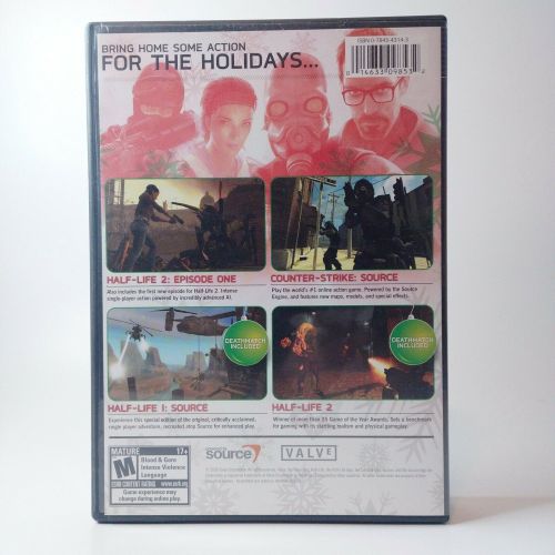 sourcengine:half life 2 holiday edition boxart i came across on ebay 