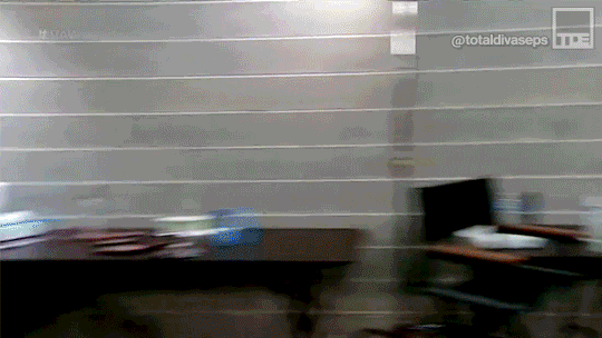 totaldivasepisodes:  RUN DANA RUN