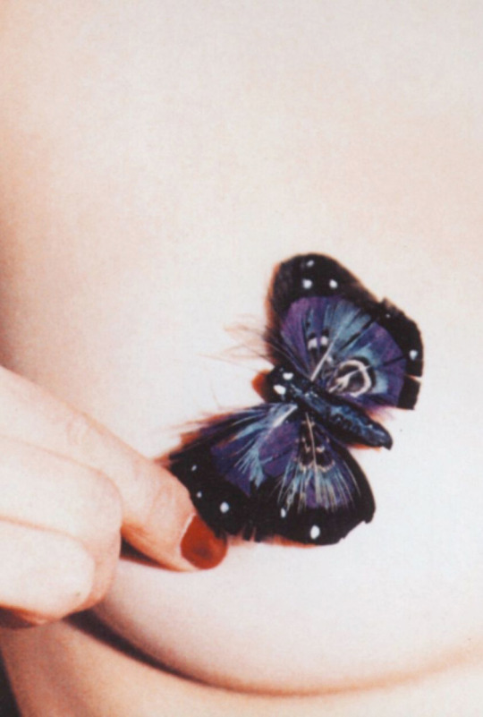 benderindeniz:  vodis:   Shirley Mallmann photographed by Ellen von Unwerth for Blumarine