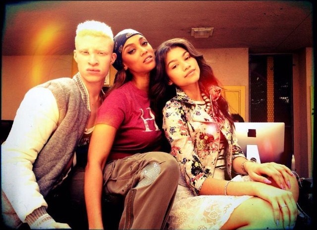 fckyeahprettyafricans:  Zendaya Zimbabwe ( Not full)