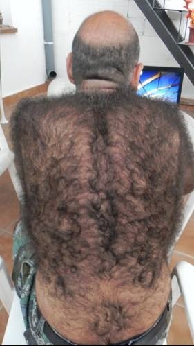 dirtydevildick: When he’s this hairy I want dirty gorilla sex with him.