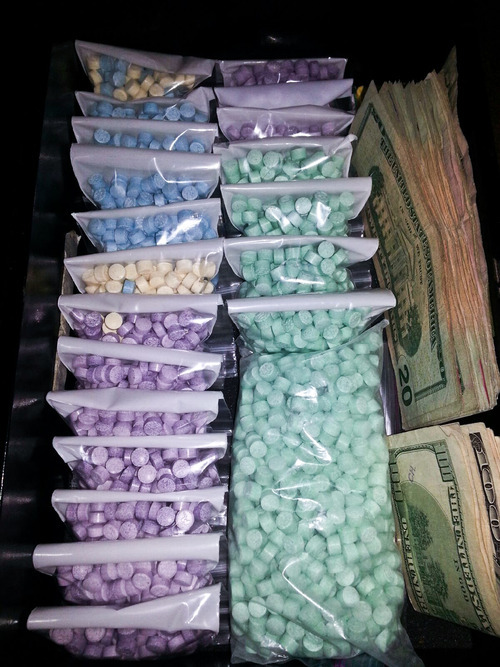 68carat:  http://68carat.tumblr.com/
