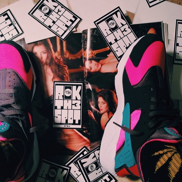 ghunedirah:
“ When I’m not tip toein in mah Jawdinzsz I’m hoverin’ over these hoes in my huaraches || #RokTheSpot #RTSA #TraveWave #miami #europe #nike #Huarache #HyperPink #Art #Style #fashion #streetart #stickerporn #slaps #graffiti #abstract...