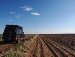 2023-03-18
#ontheroad #driving #color #om1 #oklahoma #omsystem #om #carphotography #g550 #geländewagen #gelandewagen #gwagen #gwagon #w463 #strongerthantime
https://www.instagram.com/p/CqCVoqaMjKd/?igshid=NGJjMDIxMWI=