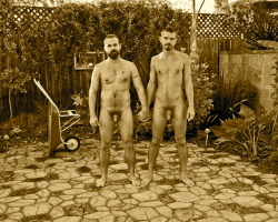 Nudist Men