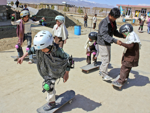 vicemag:  Skateboarding Makes Afghan Girls Feel FreeWhen 19-year-old Nelofar steps on a skateboard and flies down the big ramp she tells me she feels “very brave and very strong.” She feels free.“I like the 360 flip, that’s very amazing,”